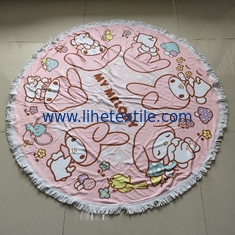 Chine serviettes de plage rondes imprimées libres adaptées aux besoins du client en gros de sable rose de microfiber avec des glands fournisseur